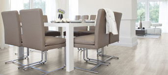 Esszimmer mit rigid Vinyl